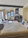 2BR Ski-In Ski-Out Condo with Desirable Amenities