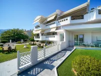 Nikolas Studios Hotels near شاطئ ماربل