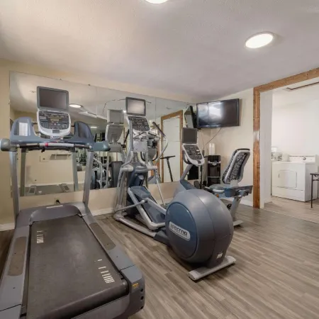 Suburban Studios Near Mesa Verde