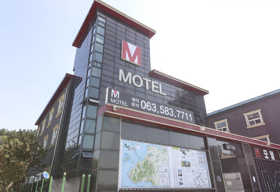 부안 M 무인텔 외관