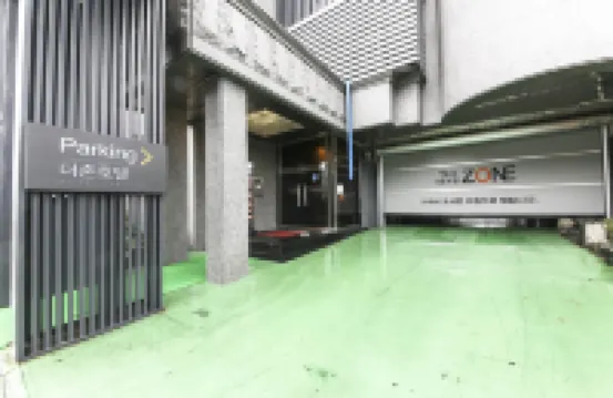 thezone motel Hotels in Gumi-si