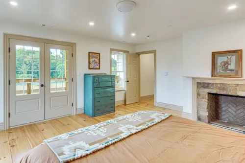 Updated Farmhouse < 2 Mi to Historic Middletown! -  Privatzimmer