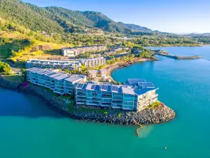 Peninsula Airlie Beach