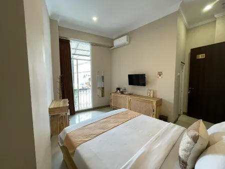 Pesona Guesthouse Syariah Malang Отели рядом с достопримечательностью «Idjen Boulevard»