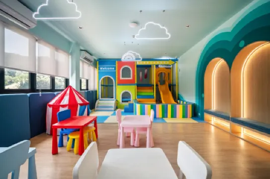 Studio 1525 at Wyndham Garden • Naiton Beach