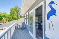 Ocean Isle Beach Vacation Rental ~ 1 Mi to Pier! - balcony