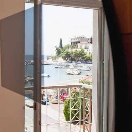 Astros Beach Boutique Hotel