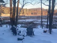 Enchanted 2 bedroom, x-lake cabin with mountain views.  Fast WFYI , Napanoch.
