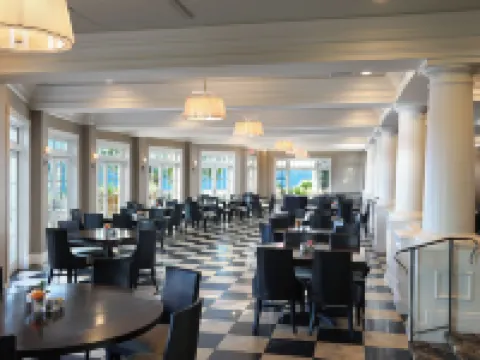 Inn at Bay Harbor Hotels in Petoskey