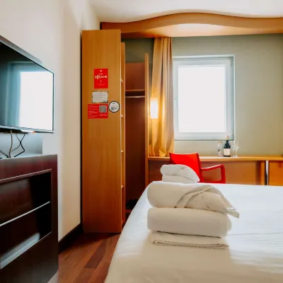 Ibis Sofia Airport Hotel Sofya Havalimanı yakınındaki oteller
