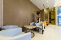 โรงแรมกูริ กัลเม อินดิ เพรเซนต์