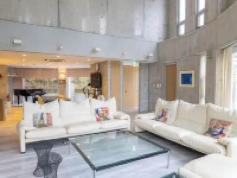 Urban View Villa Hotels in Tomigusuku