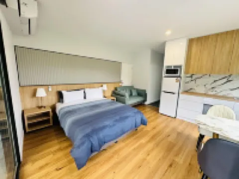 Apollo Dream Suites