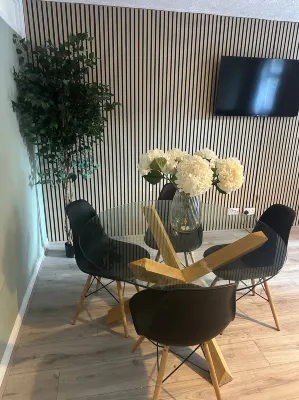 A discreet & elegant play space for couples - 4 tähden