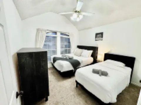 Keller's Charm by Bear Creek Park - Near Stadiums - Pool, Fire Pit, 4Br