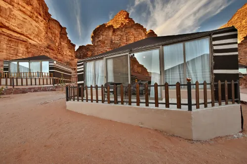 Mars Land Luxury Camp