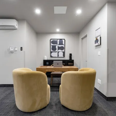 The Cove Hotel Отели рядом с достопримечательностью «Монреальский Биодом»