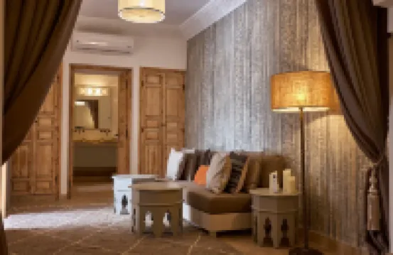 リヤドセリエン