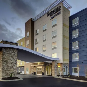 Fairfield Inn & Suites Roanoke Salem Отели в г. Сейлем