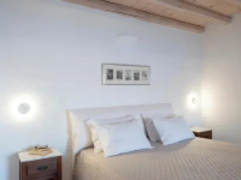 Donum Dei Seaside Suites & Villa