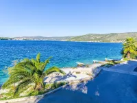 Apartment Mezaroca Hotels in Razanj