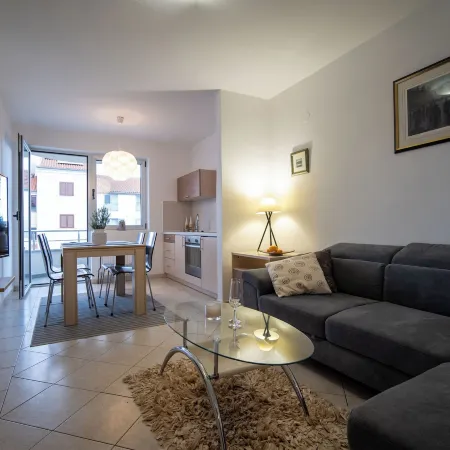 Apartments Valbruna