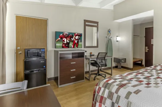 Red Roof Inn Lumberton