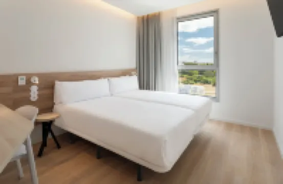 B&B Hotel Setúbal Bonfim Hotels in 