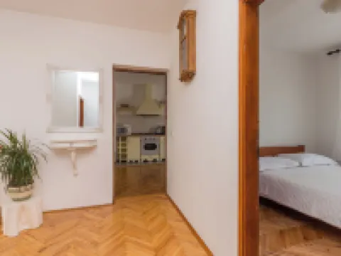 Apartment Blazenka Hotels in Tkon