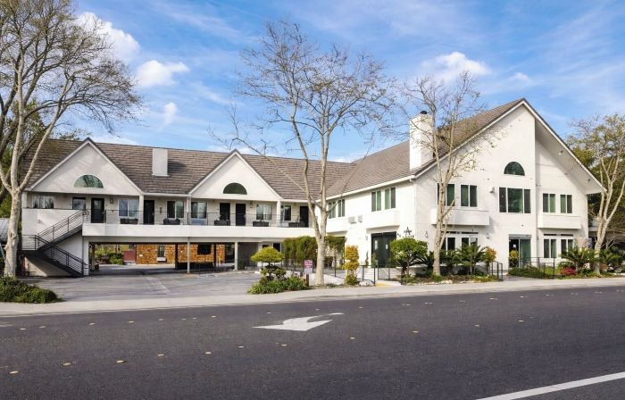 Aggie Inn, Ascend Hotel Collection
