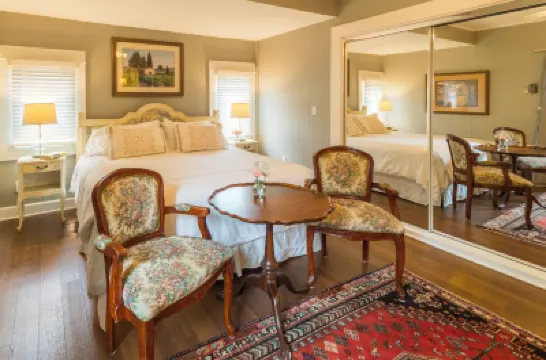 聖赫勒拿島住宿加早餐旅館 鄰近Charles Krug的酒店