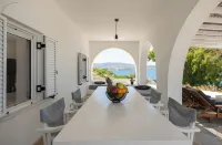 Krios Luxury Suites