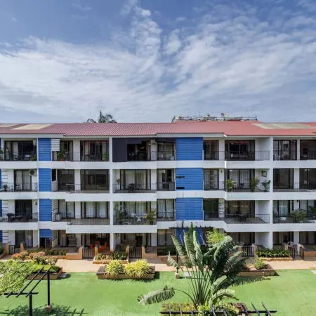 2Br w Pool Sauna 2km to Baga Calangute Beach