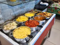 JR Hotel - breakfast