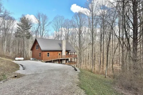Almost Heaven Cabin  at Trickle Creek