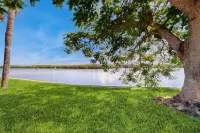 Bahia Del Sol Condo