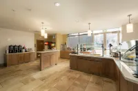 Staybridge Suites DENVER DOWNTOWN by IHG - sarapan