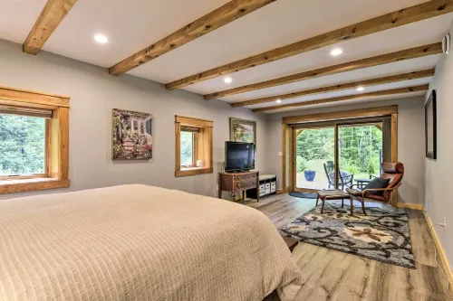 Inviting A-Frame Cabin w/ Saltwater Hot Tub! - parking