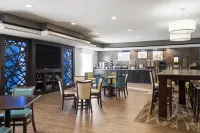 Garner Hotel Liberal North by IHG - พร้อมอาหารเช้า
