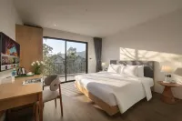 Rivana Retreat - Mountain view