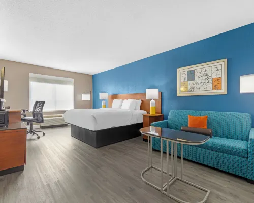 Comfort Inn & Suites Mt Laurel-Philadelphia Hotels in Mount Laurel