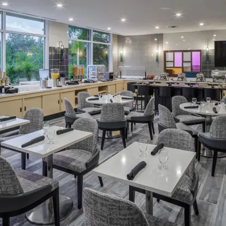 DoubleTree by Hilton Sarasota Bradenton Airport