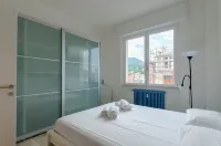 Spacious flat with Balcony