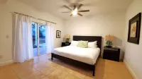 "Beachside Retreat" 2 Bedroom / 2 Bath