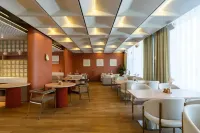 Renion Almaty Hotel - breakfast