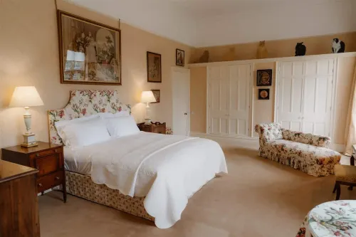 Historic Castle in Norfolk - Villas