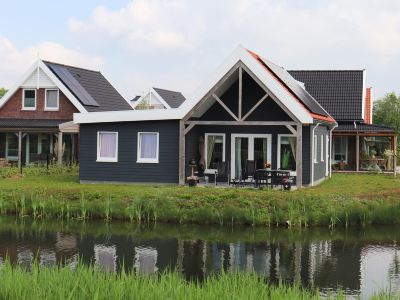 Nice Holiday Home Near the Waterfront