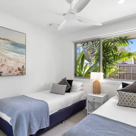 Spacious 4-bed Coastal Home With Pool