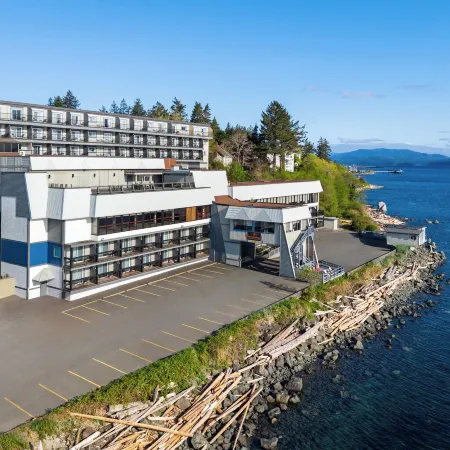 Anchor Inn and Suites