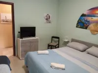 Saturn vacation home.  It is located within walking distance of the sea, 150 meters from the center - 발코니